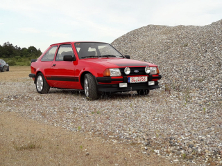 Ford-Escort-RS-1600i_4